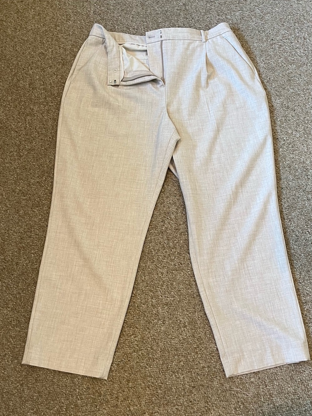 Abercrombie & Fitch Women’s Light Beige/Cream (Oatmeal) Quinn Trousers